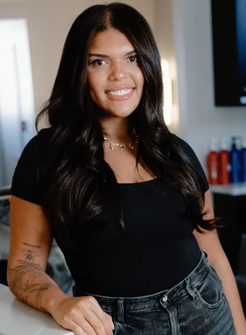 Jade, Salon Director