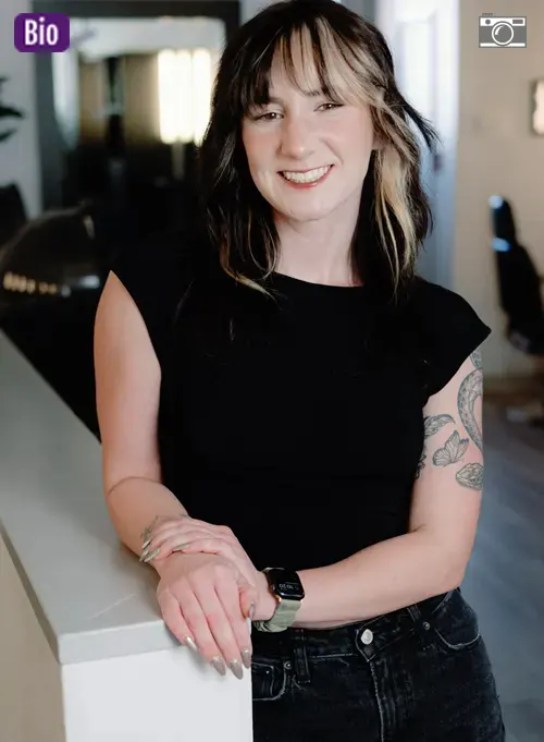 Anna, Barber/Stylist