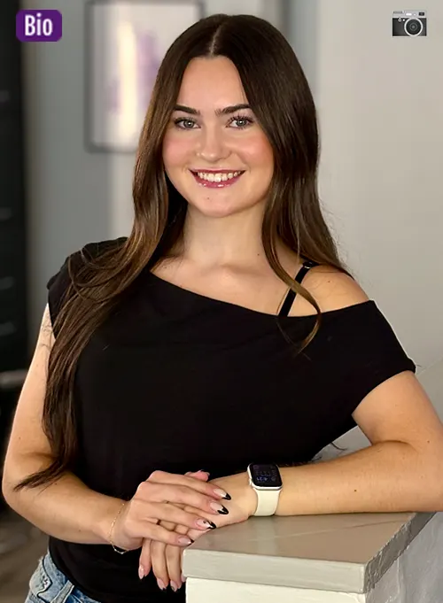 Savanah, Assistant